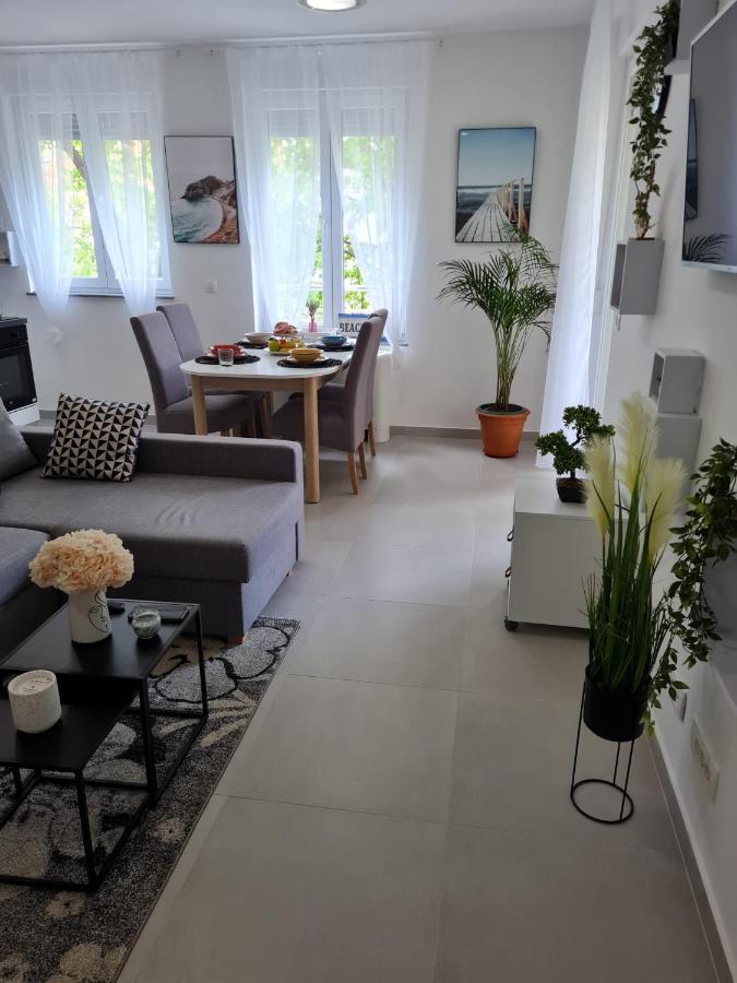 Apartment Alea Senj  Ngoại thất bức ảnh